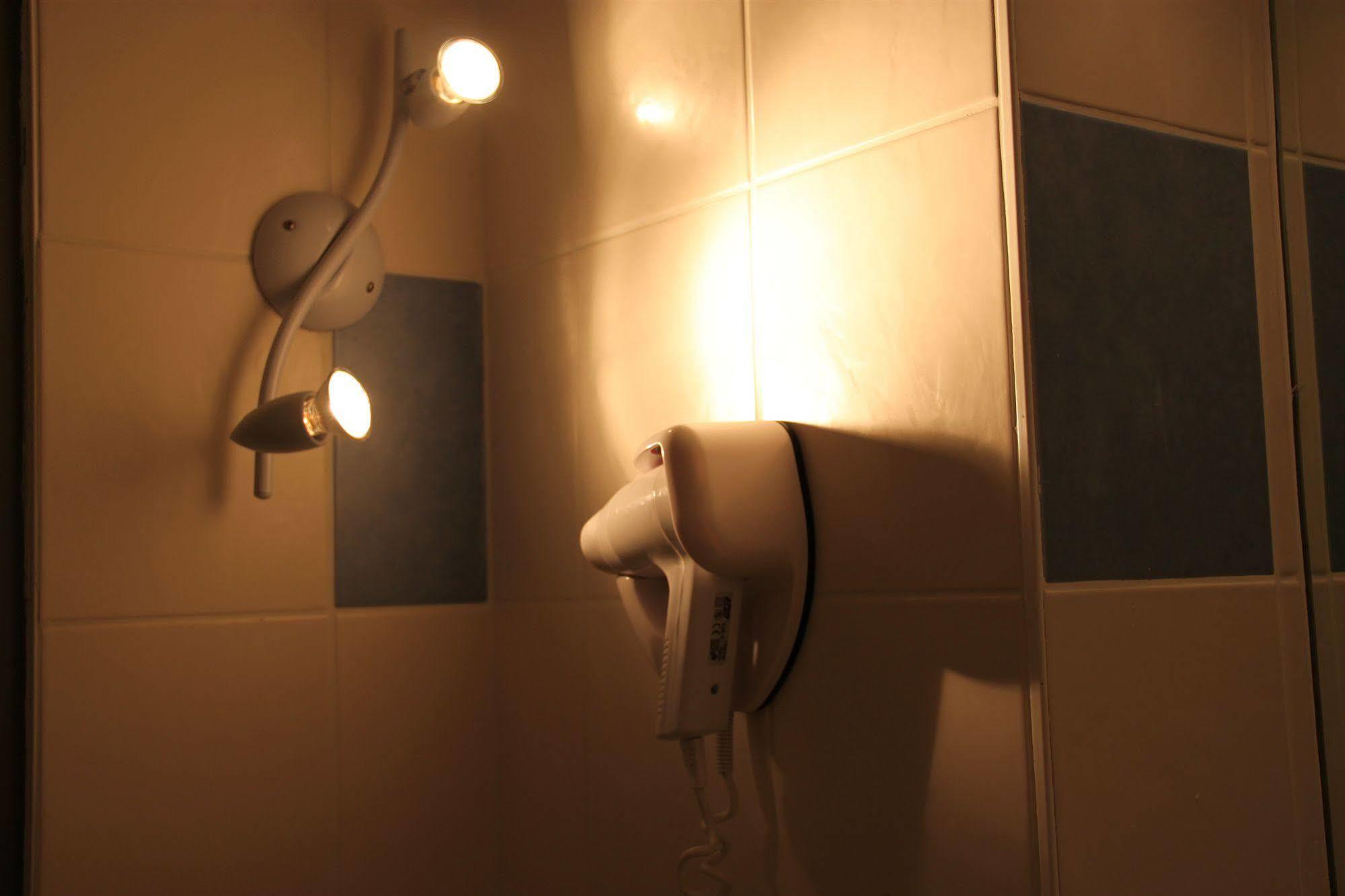 Agape Hotel Bessines Zewnętrze zdjęcie